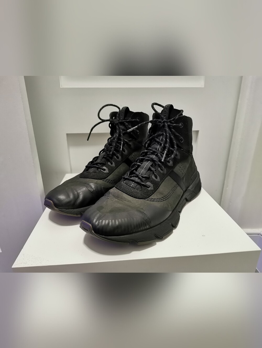 Sorel Kinetic Rush Mid Waterproof Winter Black Boots sz 12
